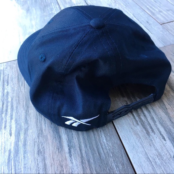 Reebok Snapback - Picture 7 of 8